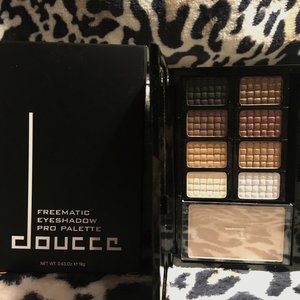 Doucce Freematic Eyeshadow Pro Palette/F.A.R.A.H. 2pc Brush Bundle